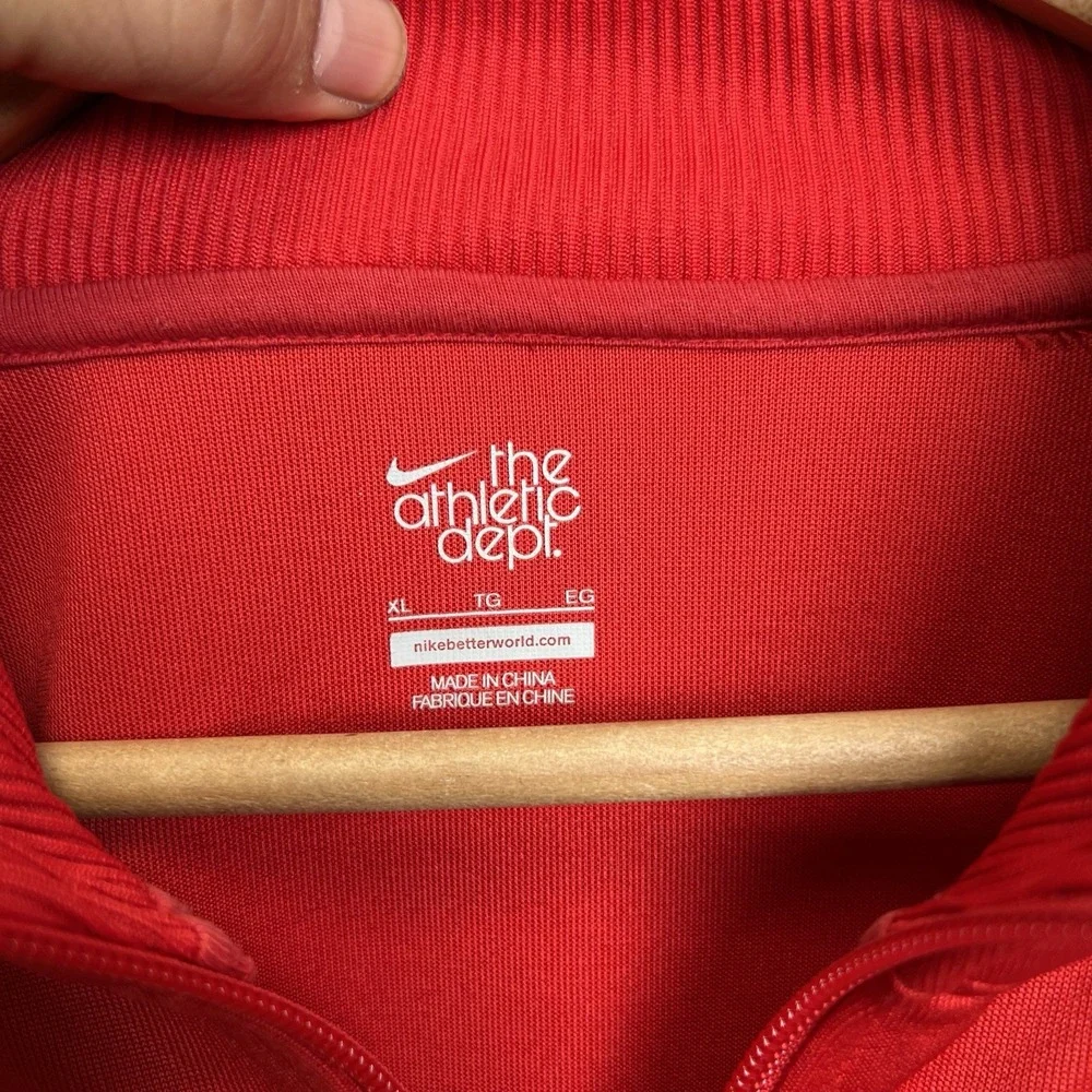 Nike The Athletic Dept Vintage Red/White Chevron Track Jacket Full‎ Zip Sz XL